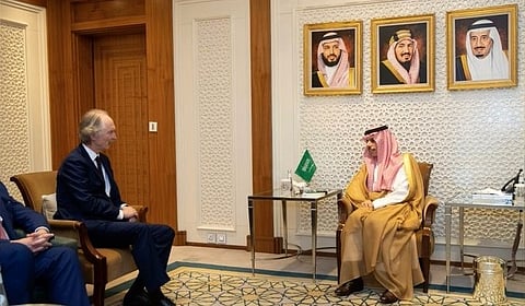 وزير الخارجية يلتقي المبعوث الخاص للأمين العام للأمم المتحدة إلى سوريا