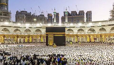 الصلاة بالمسجد الحرام - أرشيفية