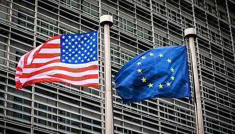 أمريكا والاتحاد الأوروبي 