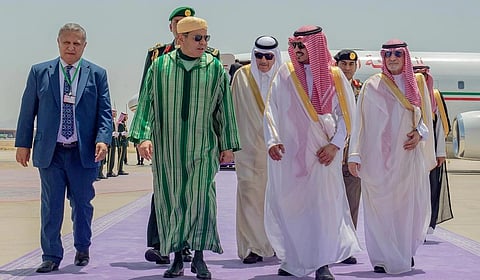 الأمير رشيد بن الحسن الثاني يصل إلى جدة 