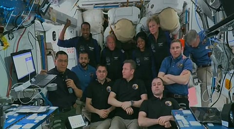 الصورة التذكارية لرواد الفضاء