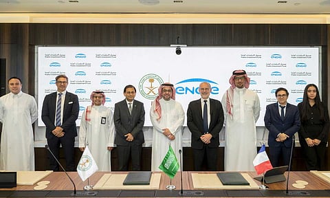 «إنجي» وصندوق الاستثمارات العامة يوقعان مذكرة تفاهم لتطوير مشروعات الهيدروجين الأخضر في المملكة
