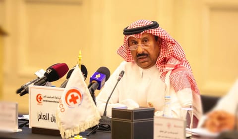 الأمين العام للمنظمة العربية للهلال الأحمر  الدكتور صالح التويجري