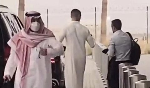 كريستيانو بالثوب السعودي