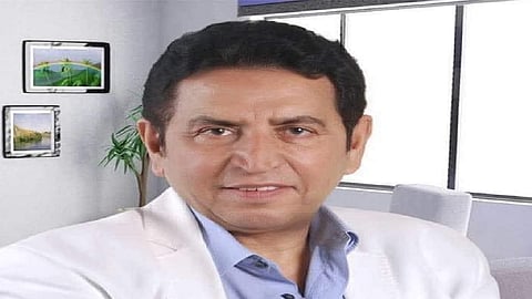 الشاعر الغنائي كريم العراقي