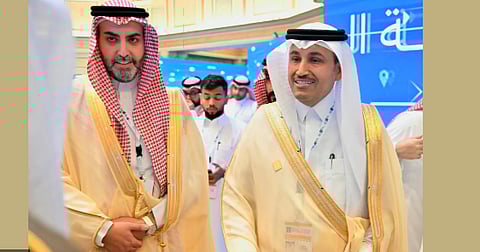 وزير النقل خلال مؤتمر الاتحاد البريدي