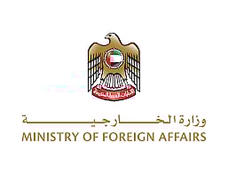 الإمارات تدين استهداف اللجنة القطرية بغزة: يجب دفع جهود تحقيق السلام

