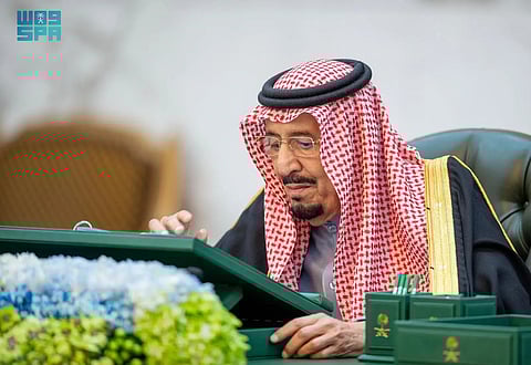 ترقيات للمرتبتين الـ14 والـ15 بوزارة الداخلية.. 15 قرارًا لمجلس الوزراء اليوم