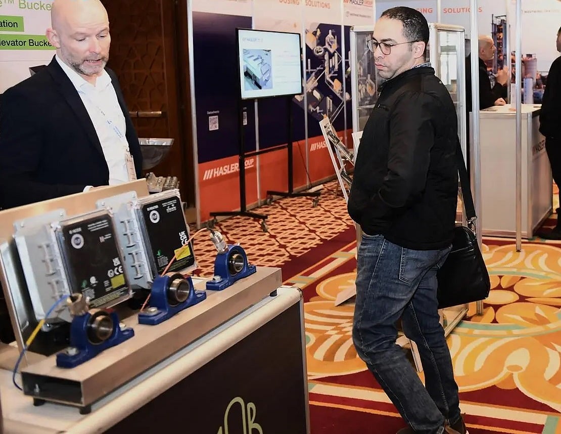 الشركات السعودية تحظي باهتمام واسع من زوار المعرض العربي الدولي لصناعة الإسمنت