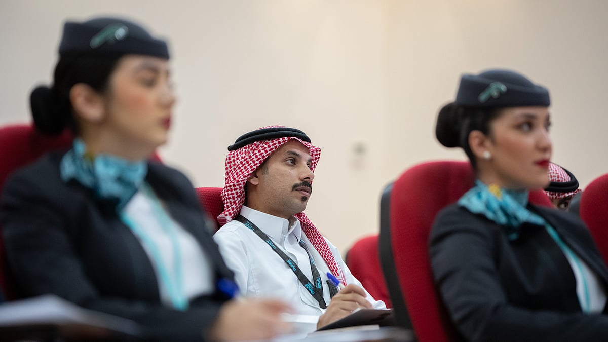 طيران ناس يطلق برنامجا لتدريب طواقم الضيافة الجوية والخدمات الأرضية لرعاية المسافرين ذوي اضطراب طيف التوحد