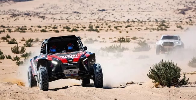 يزيد الراجحي يحصد 3 ميداليات ذهبية لتصدره الترتيب العام في رالي داكار بالمرحلة الثالثة