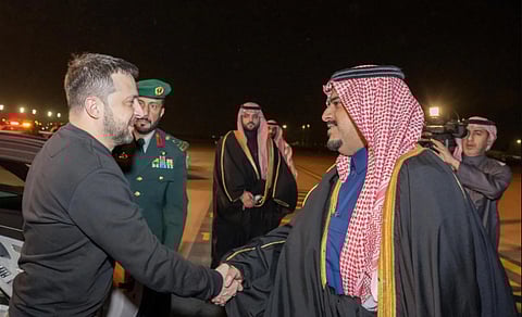 الرئيس الأوكراني يغادر الرياض