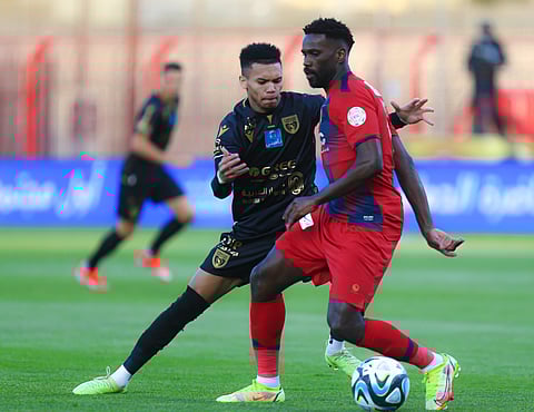 التعاون يفوز على ضمك