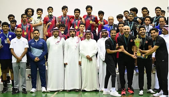 الاتحاد السعودي للطائرة يكرم فريقي ضمك والعدالة بعد صعودهما للدوري الممتاز