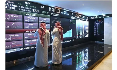 بتداولات بلغت قيمتها 8.1 مليارات ريال.. مؤشر سوق الأسهم السعودية يغلق مرتفعًا