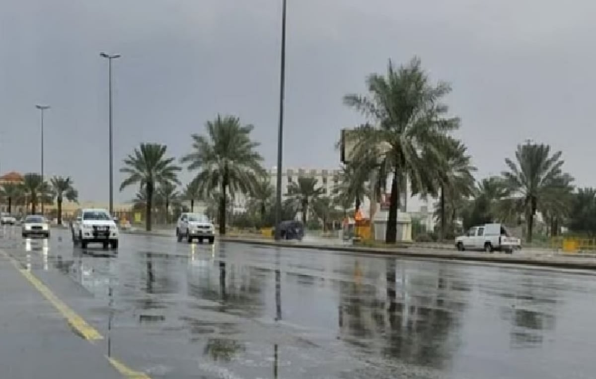 طقس الإثنين.. أمطار رعدية مصحوبة برياح نشطة وزخات من البرد على عدة مناطق