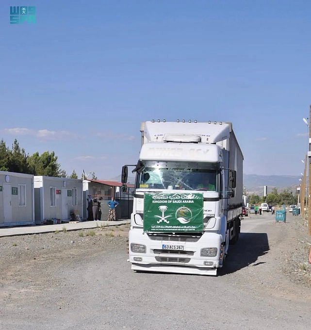 “إغاثي الملك سلمان” يوزع مساعدات متنوعة لمتضرري الزلزال في غازي عنتاب بتركيا