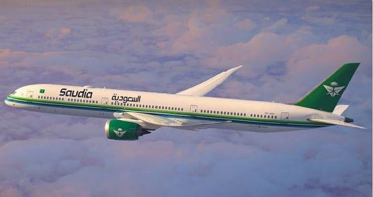 الخطوط السعودية تتصدر وتحقق المركز الأول عالمياً في انضباط مواعيد رحلات المغادرة والوصول