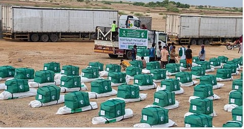 «سلمان للإغاثة» يقدم مساعدات إنسانية طارئة للمتضررين من السيول والأمطار في اليمن