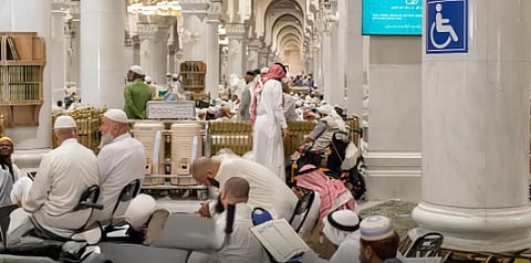 "شؤون الحرمين" تقدم خدمات متكاملة لكبار السن وذوي الإعاقة بالمسجد الحرام