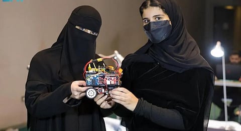 «الجوهرة وأسيل» في المركز الأول عربيًا والتاسع عالميًا في الأولمبياد العالمي للروبوت WRO 2024
