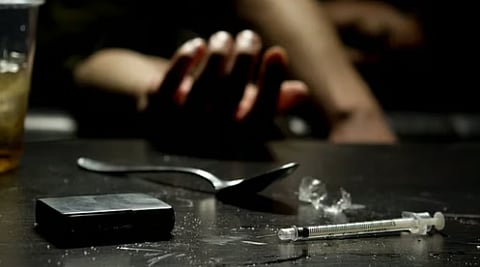  وزارة الصحة: أفكار المدمن قد تصل به للانتحار