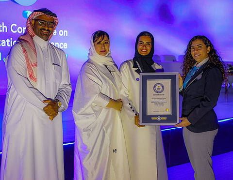  «الغامدي» من جامعة «المؤسس» حولت التحديات إلى فرص وأنتجت 100 بحث علمي في مجال الأعصاب  
