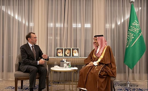 وزير الخارجية يبحث مع نظيره النرويجي العلاقات الثنائية وآخر التطورات الإقليمية والدولية