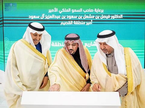 أمير القصيم يدشن 5 مشاريع للطرق بالمنطقة بتكلفة 421 مليون ريال