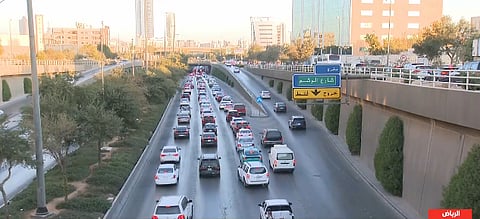انسيابية حركة المرور على طريق الملك فهد في الرياض
