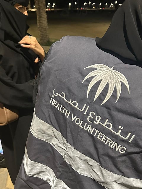 تطوع  تجمع جازان الصحي ينفذ 1141 فرصة تطوعية خلال 2024 لأكثر من 740 ألف مستفيد