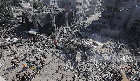 ارتفاع حصيلة شهداء غزة إلى 45,338 منذ بدء العدوان الإسرائيلي 