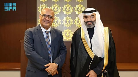 وزير الاتصالات ونظيره اليمني يبحثان تعزيز تنمية القدرات الرقمية بين البلدين 