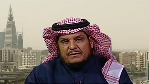 رياح شبه قوية وأمطار متفرقة.. «الحصيني» ينصح بعدم التنزه نهار الجمعة 