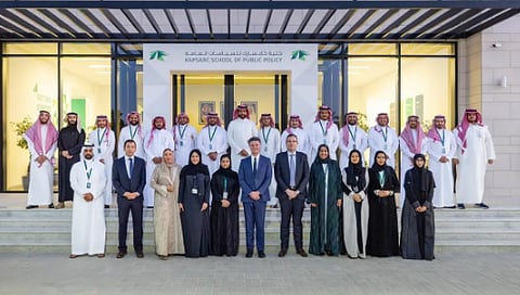 كلية "كابسارك" للسياسات العامة تفتح باب القبول للدفعة الثانية من طلاب الماجستير