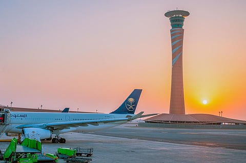 مطار الملك عبدالعزيز 