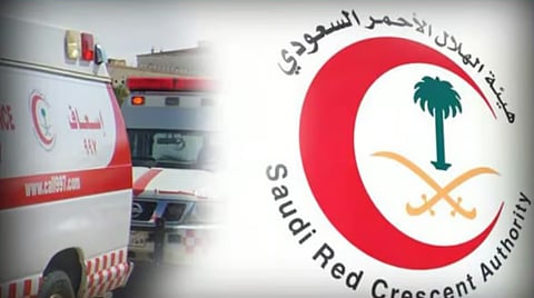 سقوط نخلة على ساق زائرة في منتجع بمدينة بريدة ونقلها للمستشفى