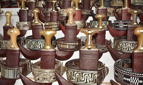 صناعة الخناجر بنجران.. موروث ثقافي يجسّد الهوية الحضارية للمنطقة