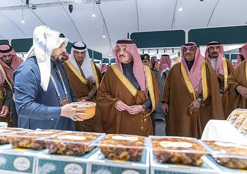 أمير الشرقية يُدشّن مهرجان تمور الأحساء في نسخته العاشرة