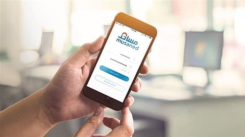 هل يمكن تحويل رواتب العمالة المنزلية من حساب بنكي عادي؟.. مساند تجيب