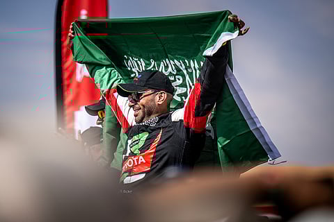 خط التاريخ بيديه.. يزيد الراجحي يرفع شعار «إما المركز الأول أو لا شيء»
