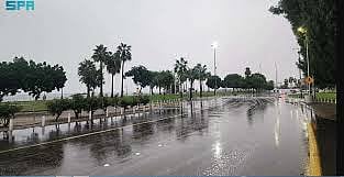 طقس الإثنين.. أمطار رعدية مصحوبة بزخات من البرد ورياح نشطة على عدة مناطق