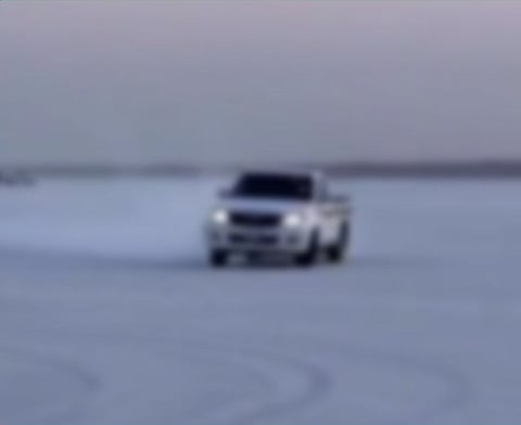 ضبط 34 مركبة ارتكب قائدوها مخالفة التفحيط في عنيزة