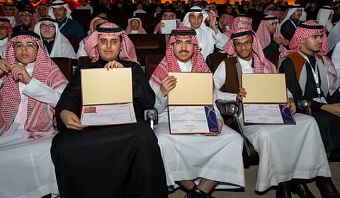 86 طالبًا وطالبة يفوزون بالجوائز الخاصة في الأولمبياد الوطني للإبداع العلمي 