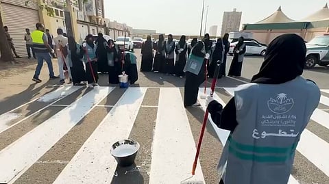 بهدف توفير بيئة آمنة للطلاب والمشاة.. أمانة العاصمة المقدسة تنظّم مبادرة «اعبر بأمان»