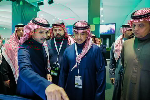 وزير الإعلام يطلع على «رتم» أول منصة «سعودية - عربية» لإدارة المنصات الإعلامية