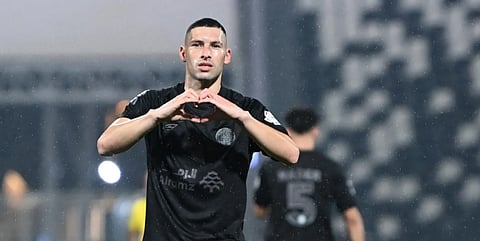 جوانكا والحارس موسكيرا وبلان والجوير يفوزون بجوائز رابطة دوري المحترفين لشهر فبراير 