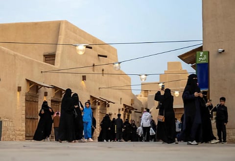 أسواق الرياض الشعبية.. تقاطع الثقافة والتقاليد في رمضان
