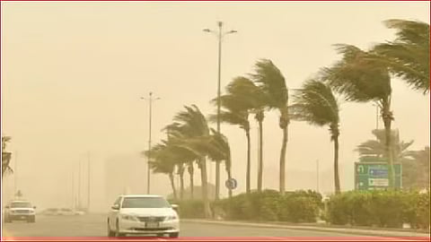 «الأرصاد» ينبّه من رياح شديدة وأتربة مثارة على سكاكا و3 محافظات بمنطقة الجوف