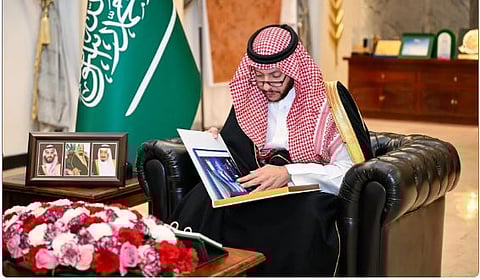 بإجراء أكثر من 10.2 ملايين فحص مخبري.. الأمير سعود بن نهار يستعرض إنجازات تجمع الطائف الصحي